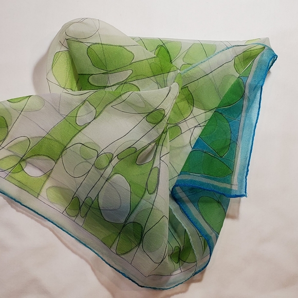 Vintage Whispy White Green and Blue Psychedelic Bubble Grid Square Scarf - Picture 8 of 12